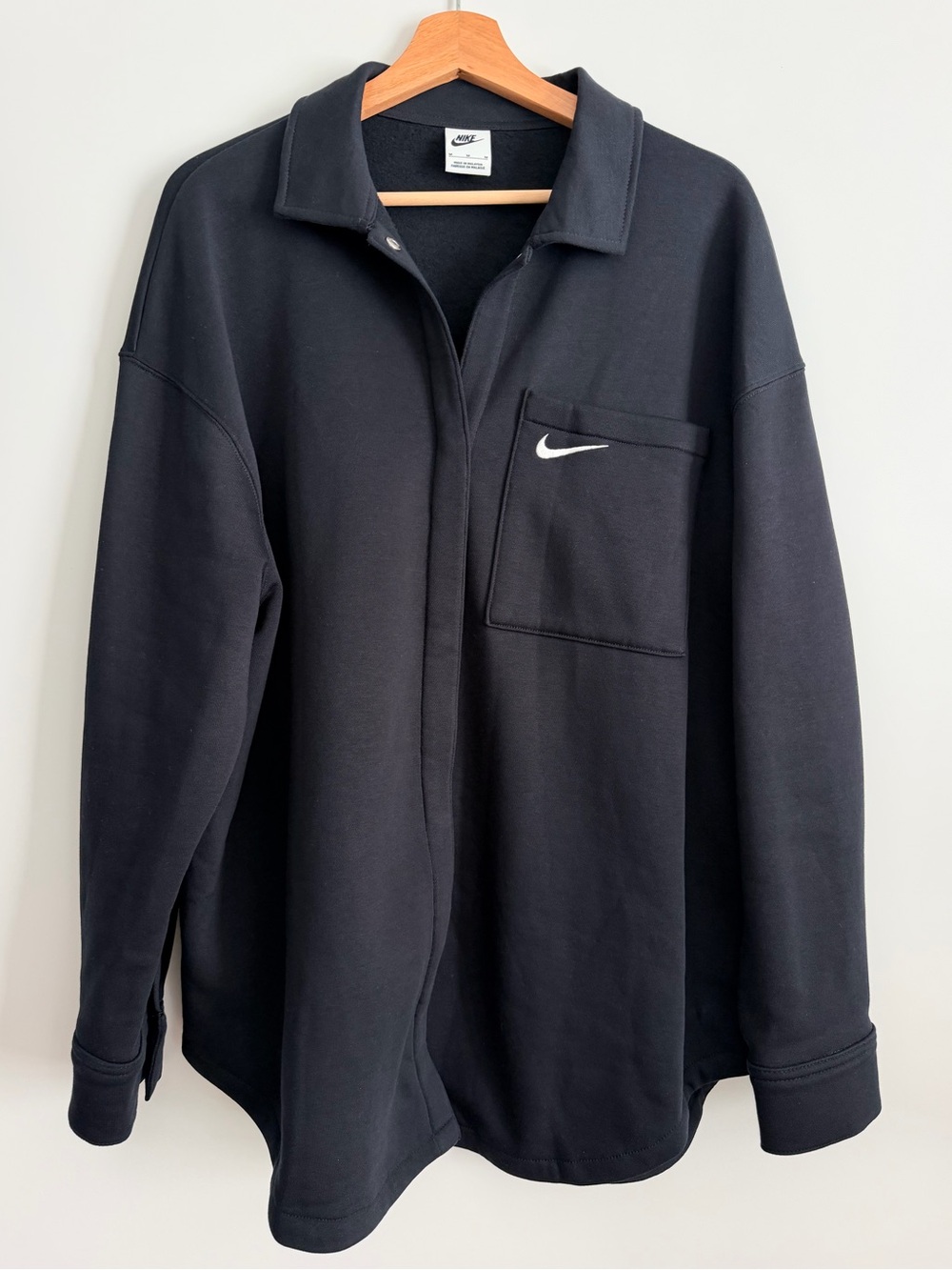 Nike Women’s Phoenix Fleece Oversized Shacket